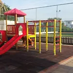 Crown Henipa 3*