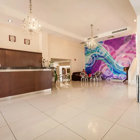 Crown Henipa 3*