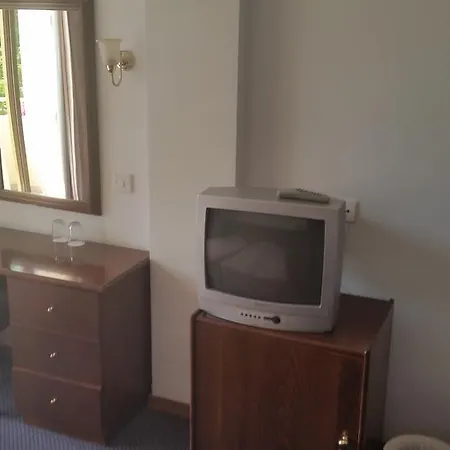 Hotel Crown Henipa Lárnaca