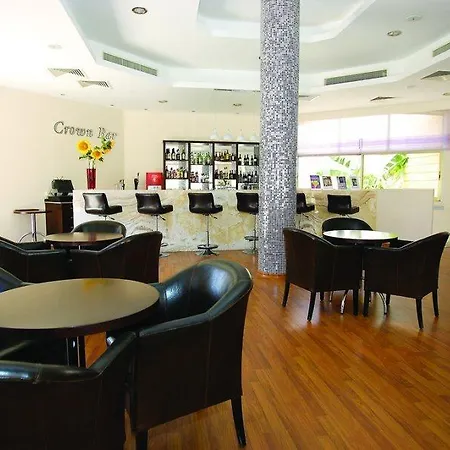 Crown Henipa