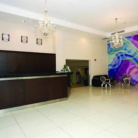 Crown Henipa Larnaka