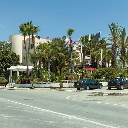 Crown Henipa Hotel Larnaka
