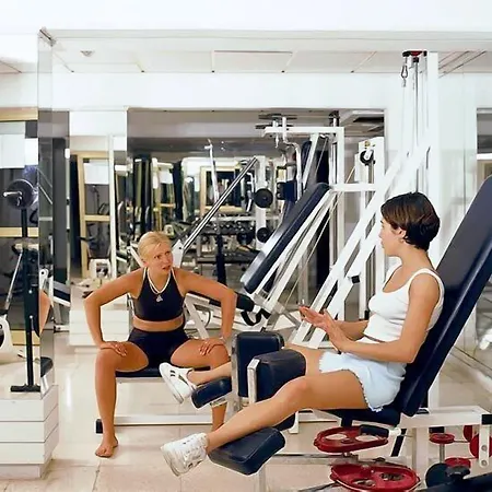 Crown Henipa Larnaca