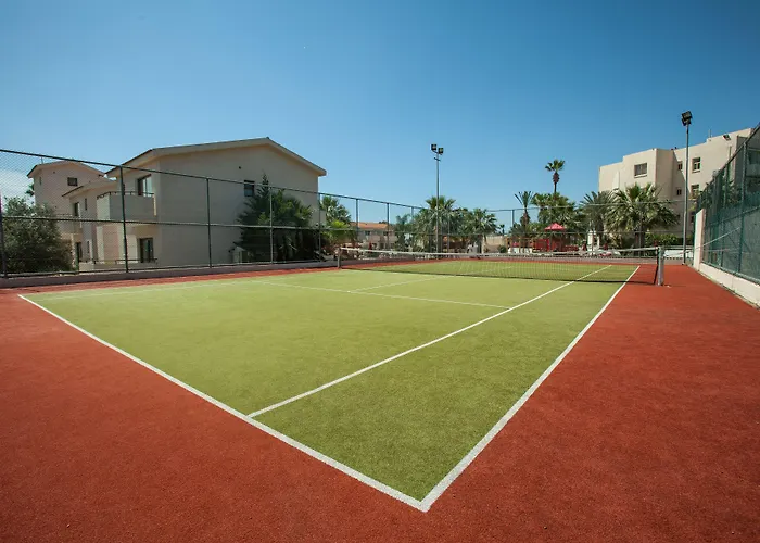 Hotell Crown Henipa 3*