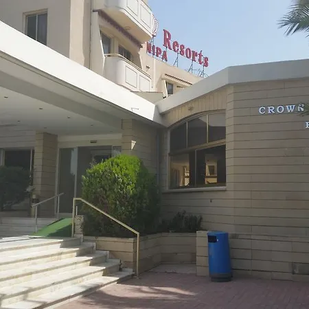 Hotel Crown Henipa 3*