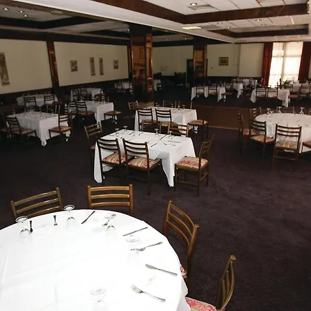 Hotel Crown Henipa 3*